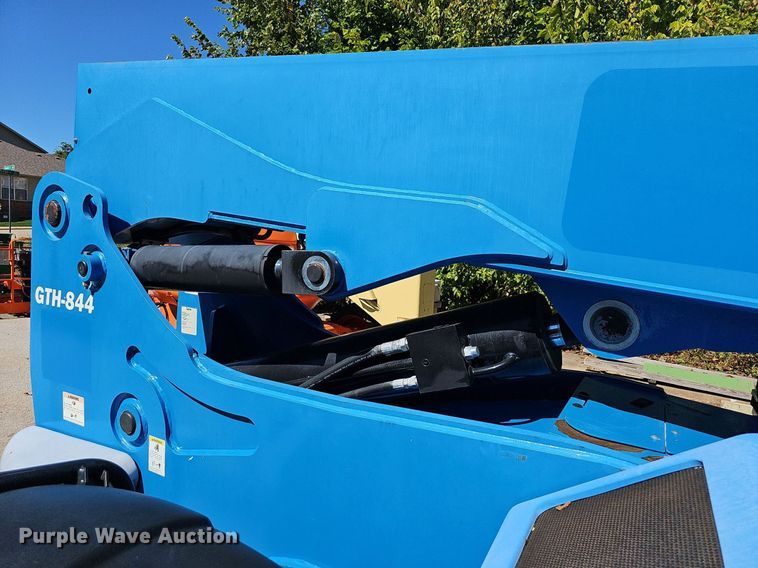 image for item OG9449 2014 Genie GTH844  telehandler