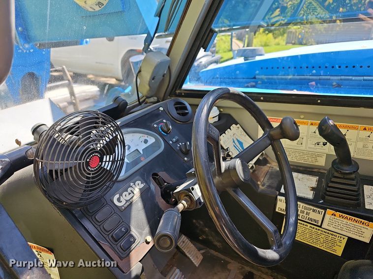 image for item OG9449 2014 Genie GTH844  telehandler