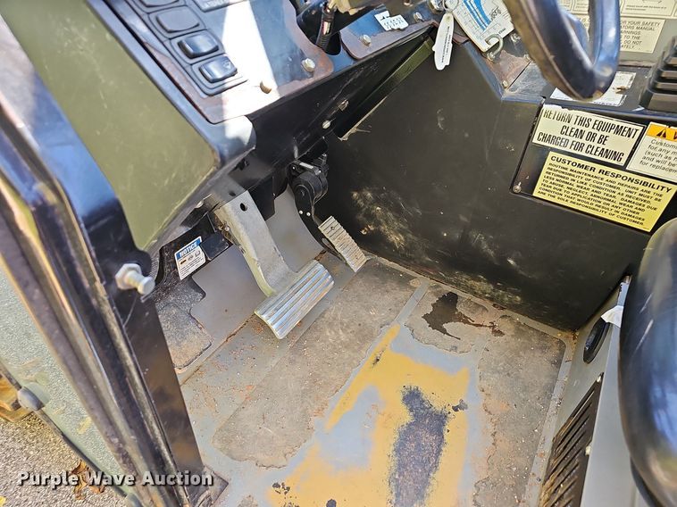 image for item OG9449 2014 Genie GTH844  telehandler