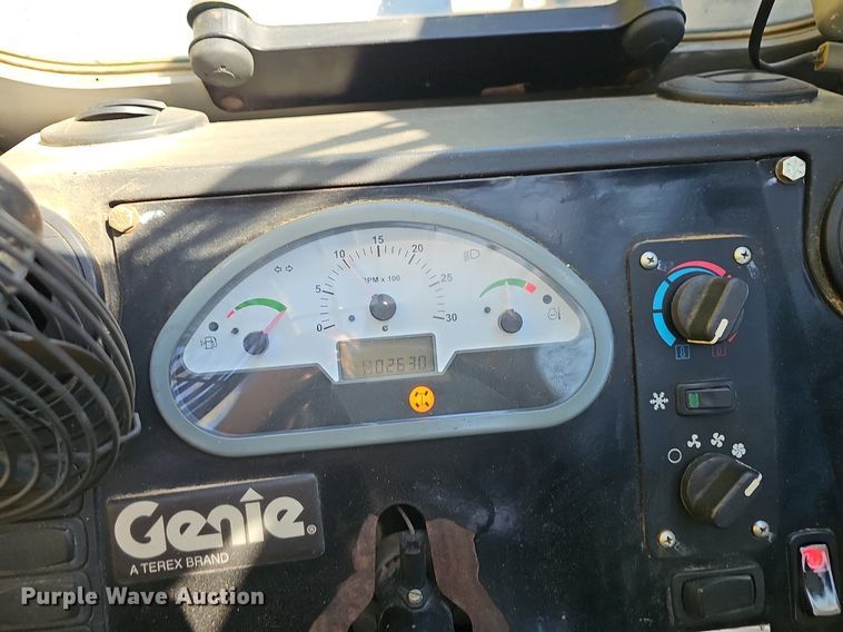 image for item OG9449 2014 Genie GTH844  telehandler