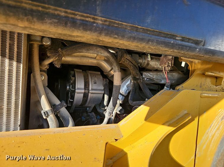 image for item OG9450 2021 John Deere 333G  tracked skid steer loader