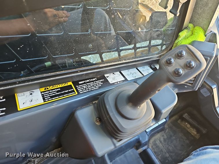 image for item OG9450 2021 John Deere 333G  tracked skid steer loader