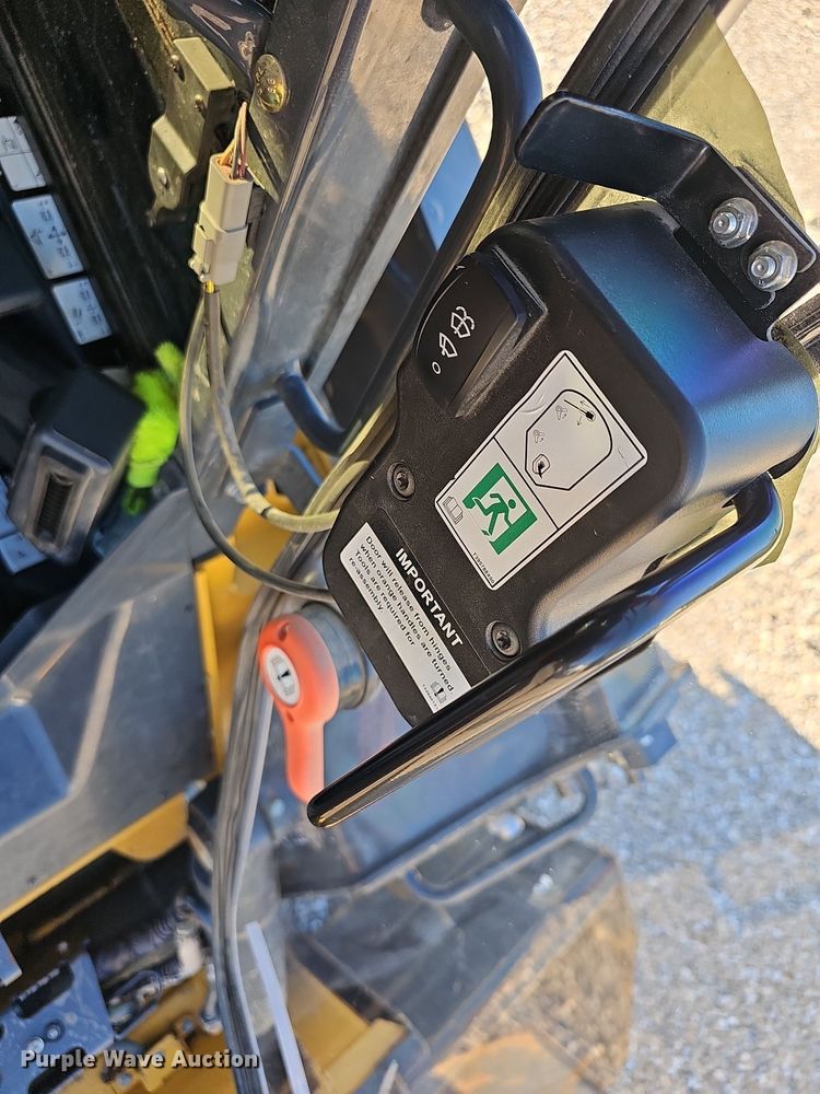 image for item OG9450 2021 John Deere 333G  tracked skid steer loader