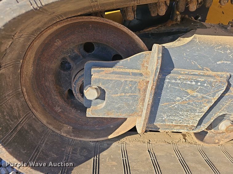 image for item OG9450 2021 John Deere 333G  tracked skid steer loader