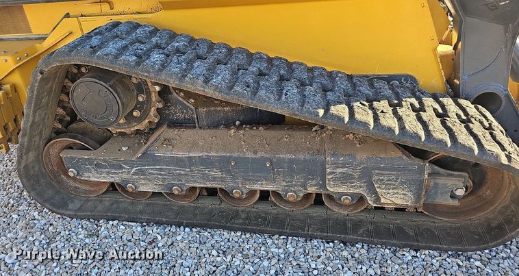 image for item OG9450 2021 John Deere 333G  tracked skid steer loader