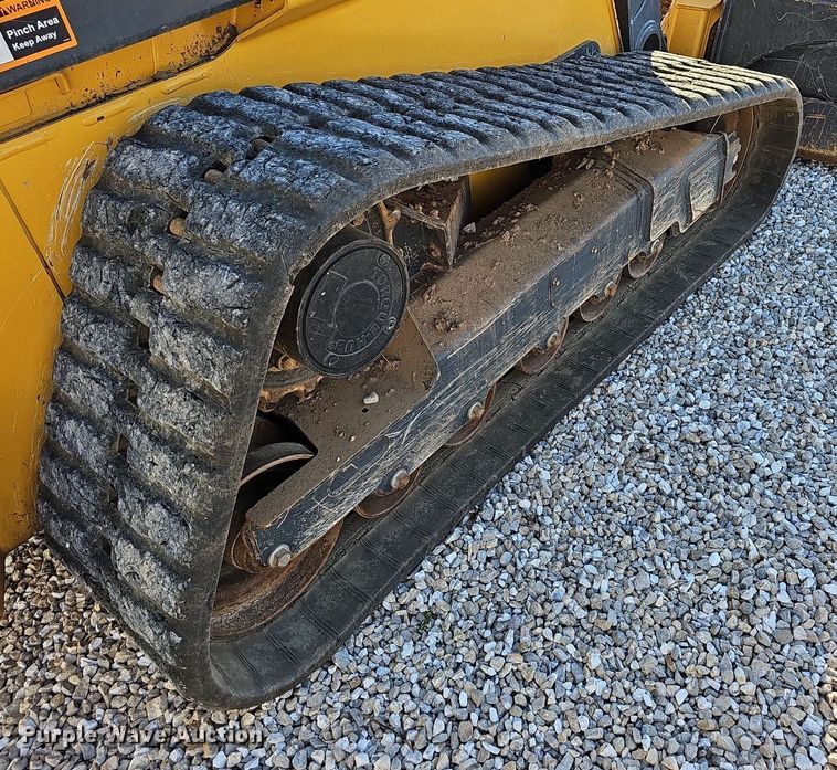 image for item OG9450 2021 John Deere 333G  tracked skid steer loader