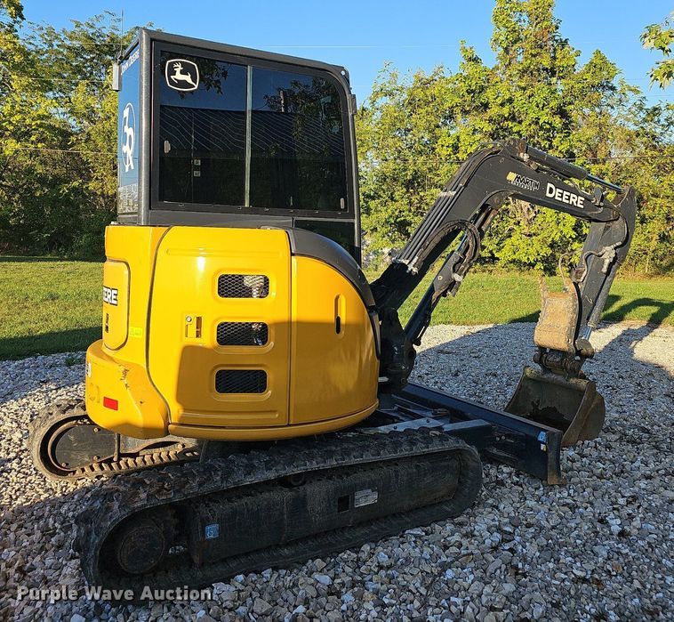 image for item OG9452 2019 John Deere 35G  mini excavator