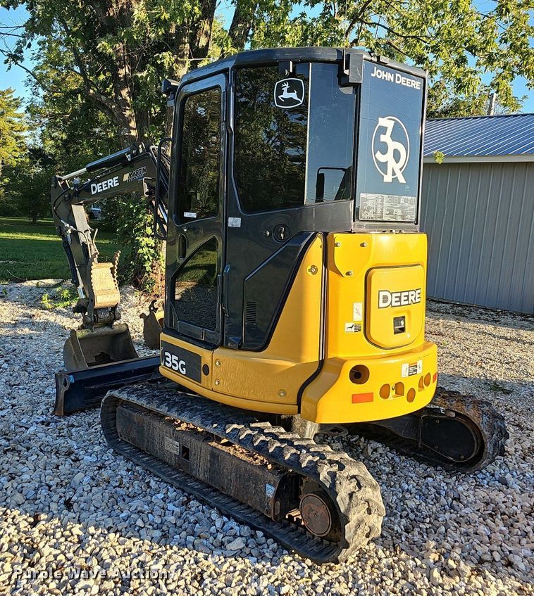 image for item OG9452 2019 John Deere 35G  mini excavator