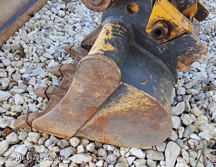 image for item OG9452 2019 John Deere 35G  mini excavator