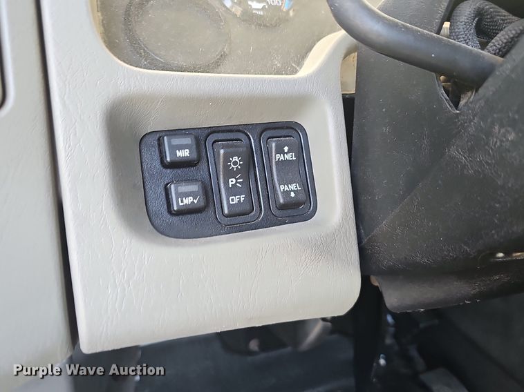 image for item OG9453 2011 International DuraStar 4400  semi truck