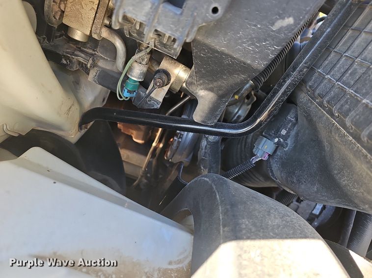 image for item OG9453 2011 International DuraStar 4400  semi truck