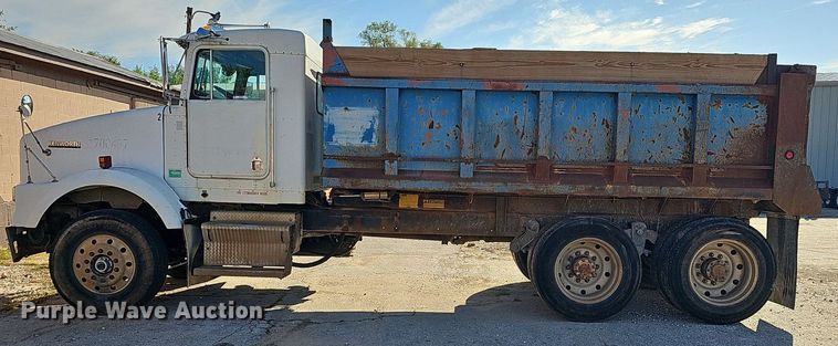 image for item OG9462 1998 Kenworth  dump truck