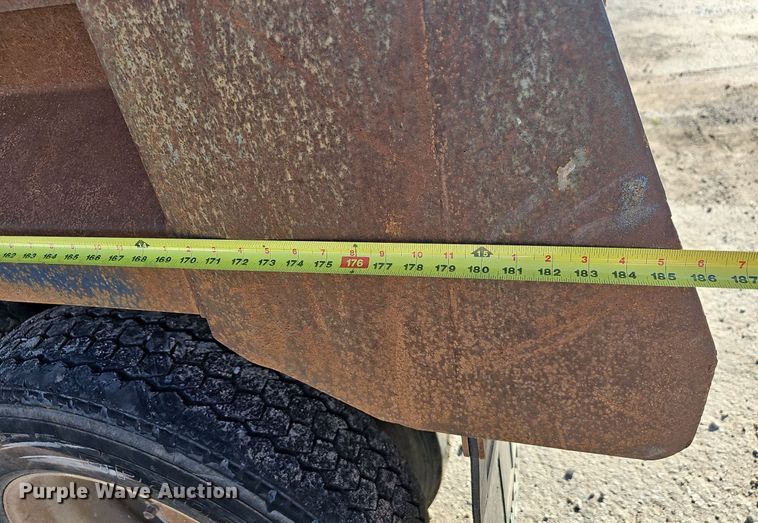 image for item OG9462 1998 Kenworth  dump truck