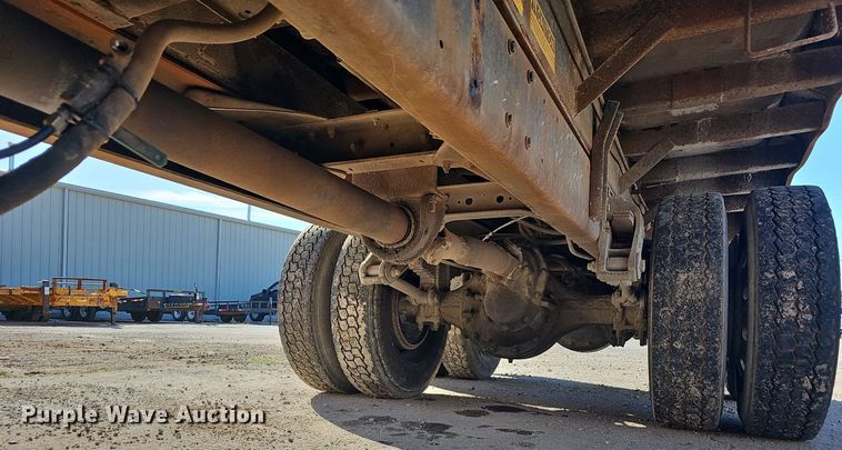 image for item OG9462 1998 Kenworth  dump truck