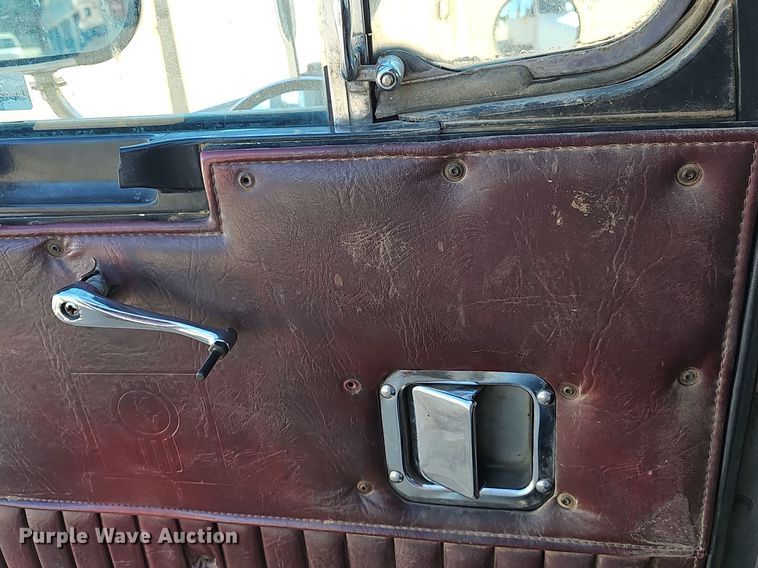 image for item OG9462 1998 Kenworth  dump truck