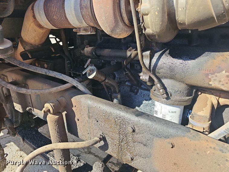 image for item OG9462 1998 Kenworth  dump truck