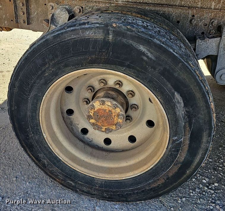 image for item OG9462 1998 Kenworth  dump truck