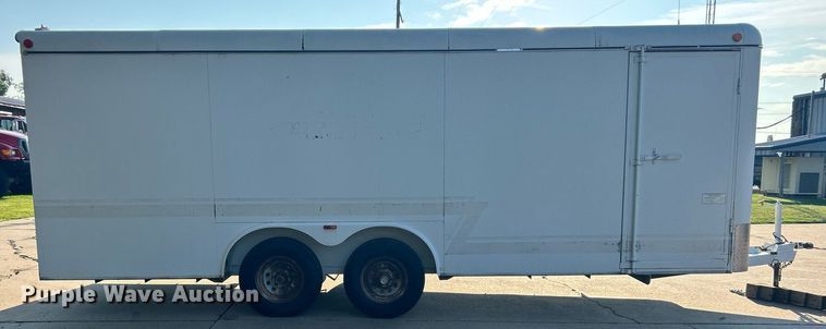 image for item DJ6343 2004 W-W Trailer  enclosed cargo trailer