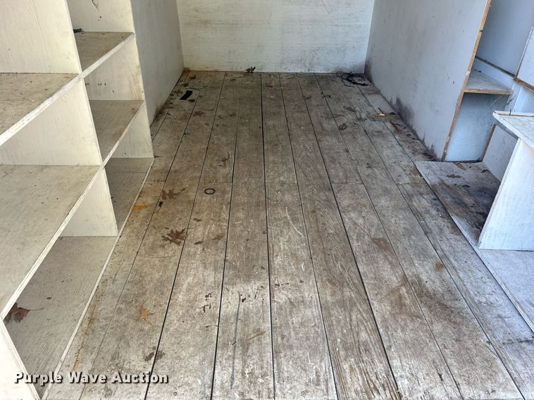 image for item DJ6343 2004 W-W Trailer  enclosed cargo trailer