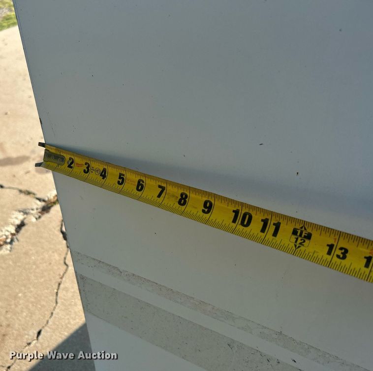 image for item DJ6343 2004 W-W Trailer  enclosed cargo trailer