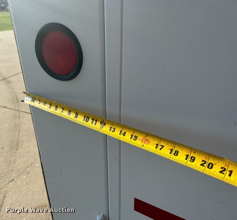 image for item DJ6343 2004 W-W Trailer  enclosed cargo trailer