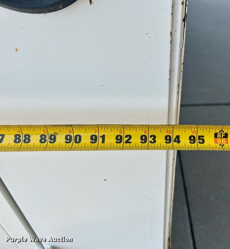 image for item DJ6343 2004 W-W Trailer  enclosed cargo trailer