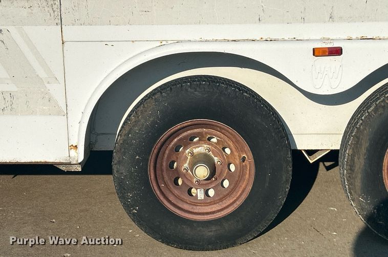 image for item DJ6343 2004 W-W Trailer  enclosed cargo trailer