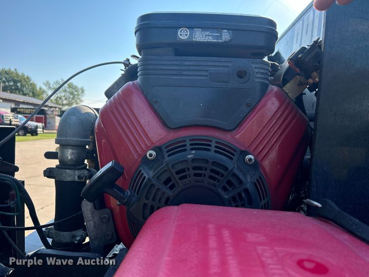 image for item DJ6345 2007 Ford F750 Super Duty XL  brush fire truck