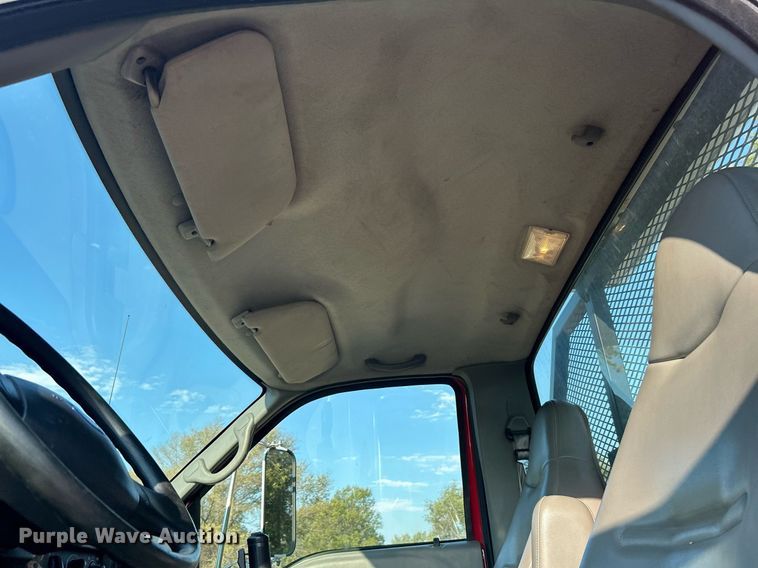 image for item DJ6345 2007 Ford F750 Super Duty XL  brush fire truck