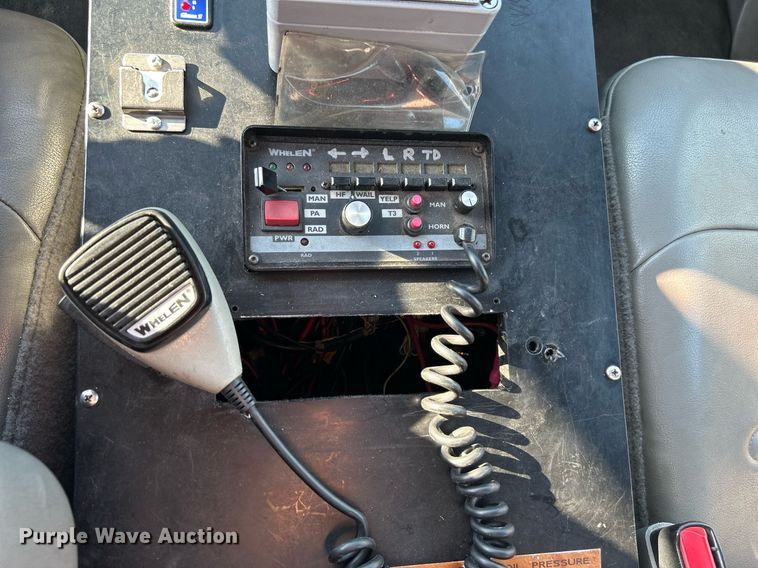 image for item DJ6345 2007 Ford F750 Super Duty XL  brush fire truck