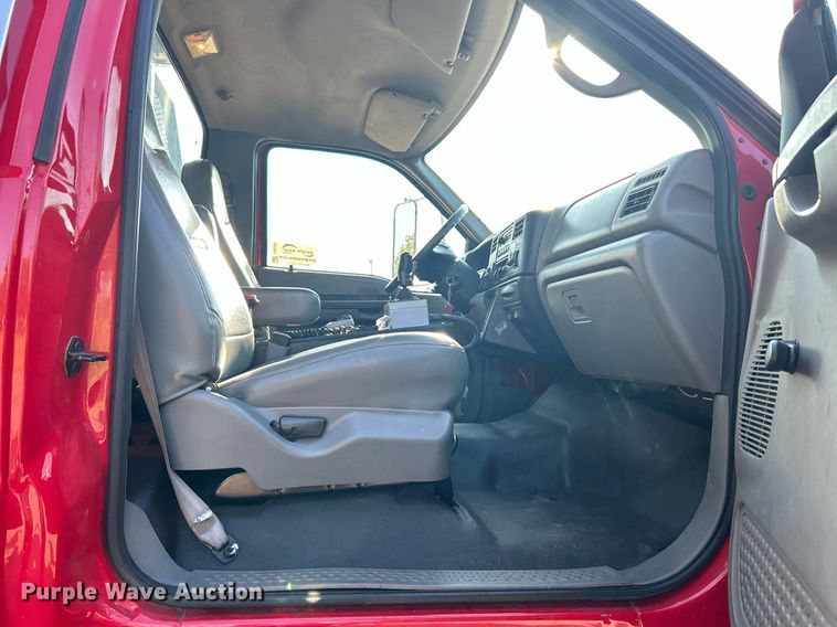 image for item DJ6345 2007 Ford F750 Super Duty XL  brush fire truck