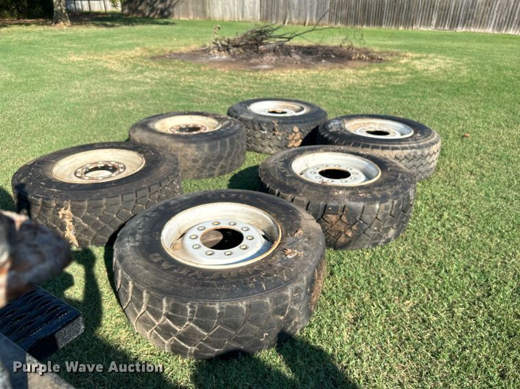 image for item DJ6345 2007 Ford F750 Super Duty XL  brush fire truck