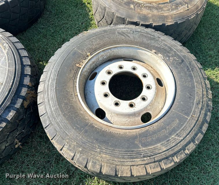 image for item DJ6345 2007 Ford F750 Super Duty XL  brush fire truck