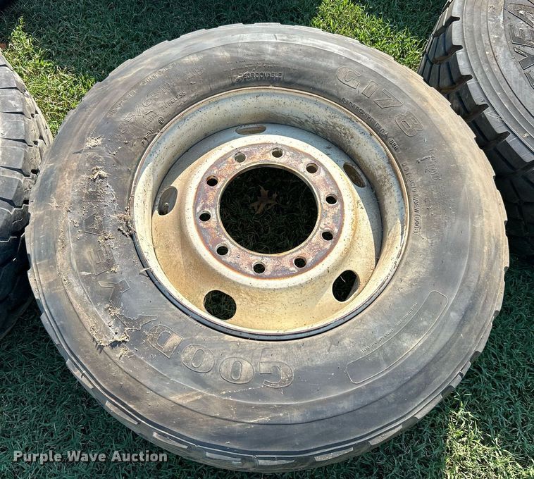 image for item DJ6345 2007 Ford F750 Super Duty XL  brush fire truck