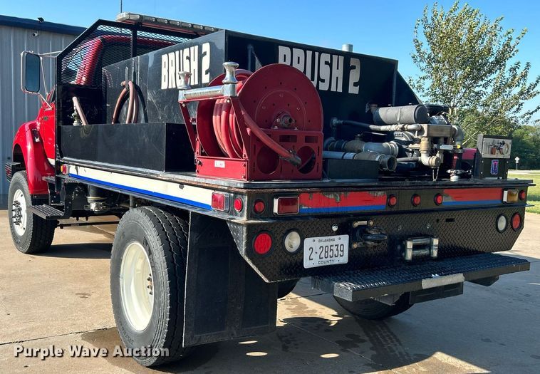 image for item DJ6346 2007 Ford F750 Super Duty XL  brush fire truck