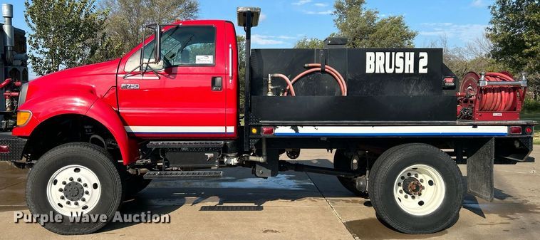 image for item DJ6346 2007 Ford F750 Super Duty XL  brush fire truck