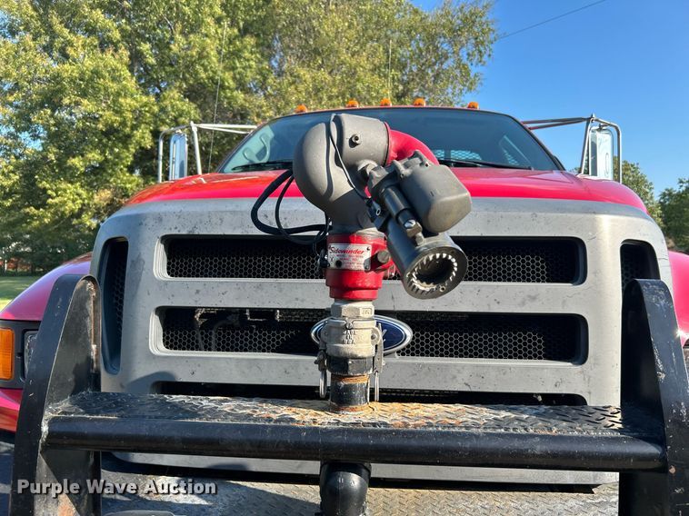 image for item DJ6346 2007 Ford F750 Super Duty XL  brush fire truck