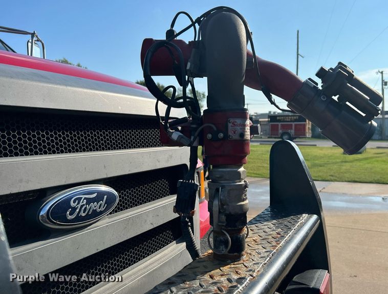 image for item DJ6346 2007 Ford F750 Super Duty XL  brush fire truck