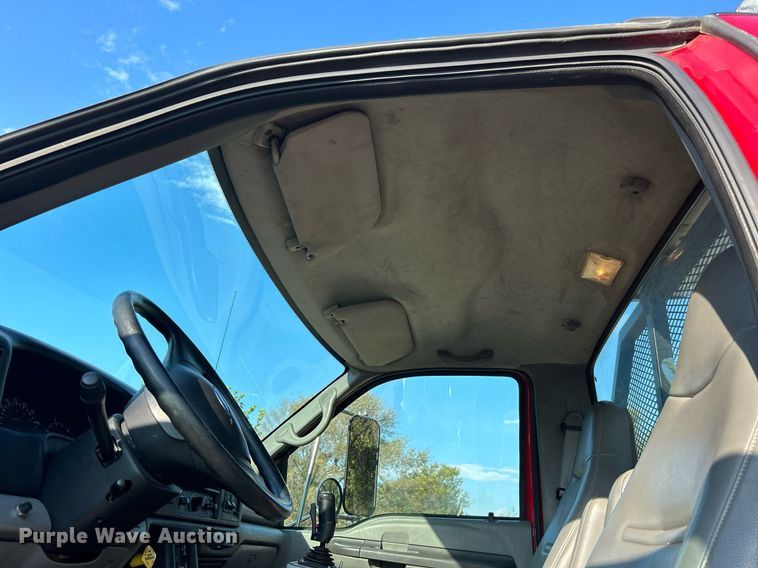 image for item DJ6346 2007 Ford F750 Super Duty XL  brush fire truck