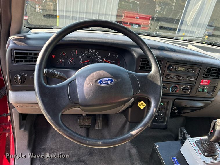 image for item DJ6346 2007 Ford F750 Super Duty XL  brush fire truck