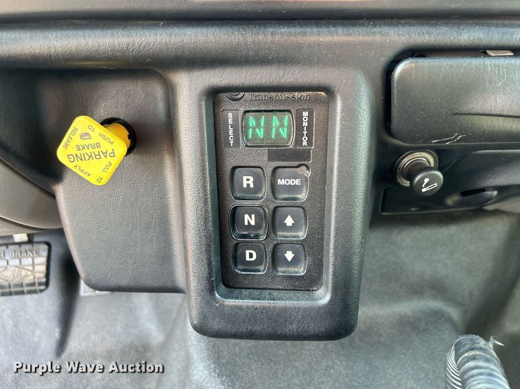 image for item DJ6346 2007 Ford F750 Super Duty XL  brush fire truck