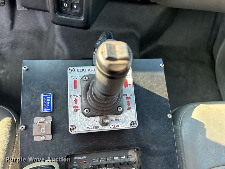 image for item DJ6346 2007 Ford F750 Super Duty XL  brush fire truck