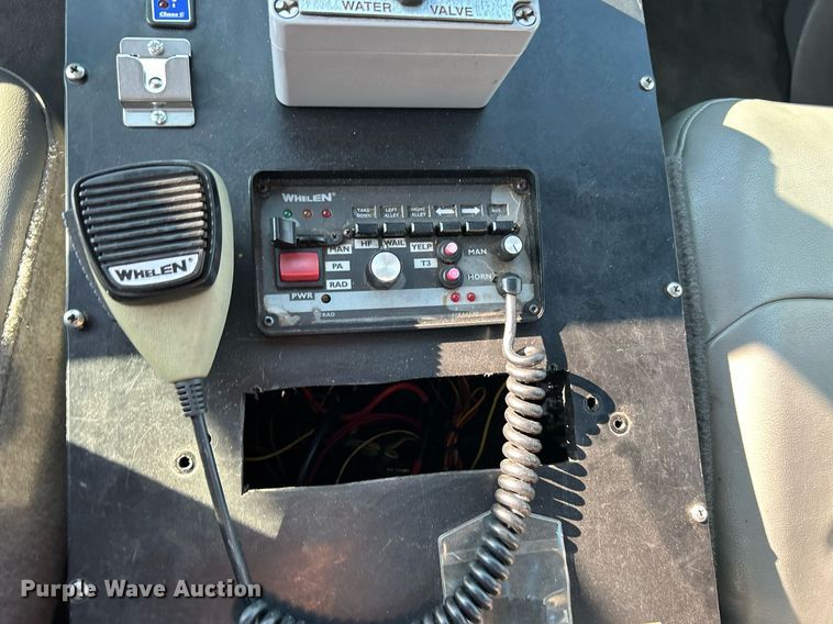 image for item DJ6346 2007 Ford F750 Super Duty XL  brush fire truck