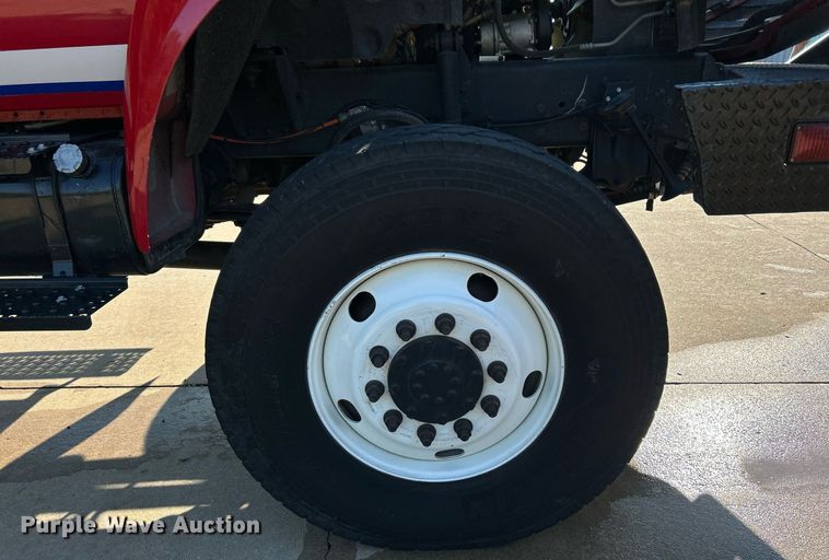 image for item DJ6346 2007 Ford F750 Super Duty XL  brush fire truck