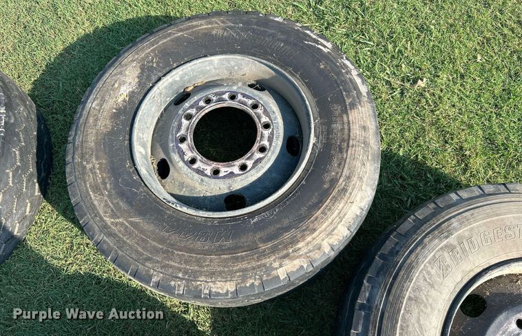 image for item DJ6346 2007 Ford F750 Super Duty XL  brush fire truck