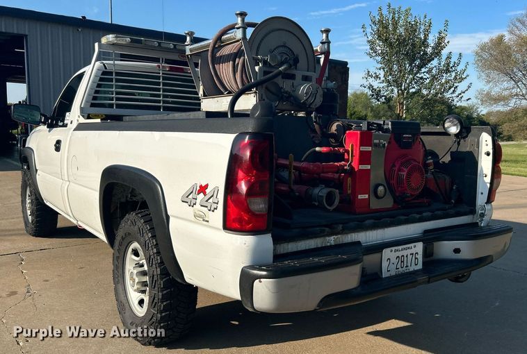 2005 Chevrolet Silverado 2500HD pickup truck in Oologah, OK Item DJ6347 for sale Purple Wave