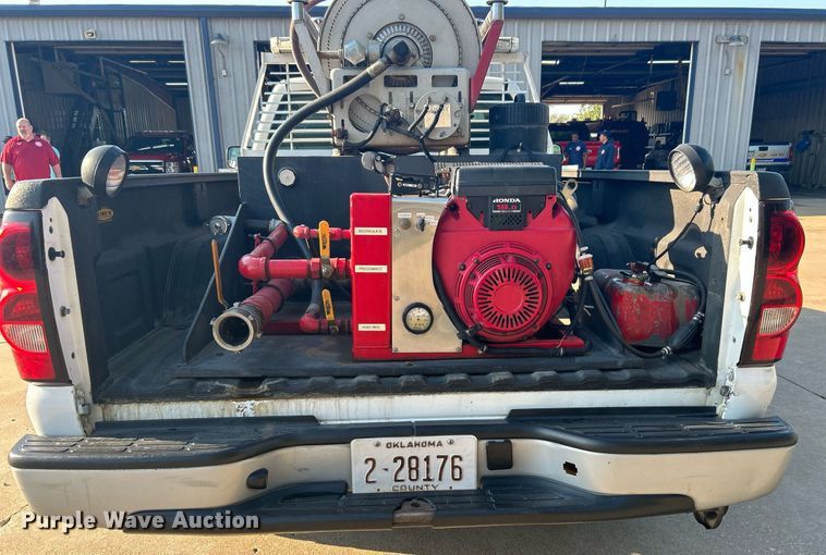 2005 Chevrolet Silverado 2500HD pickup truck in Oologah, OK Item DJ6347 for sale Purple Wave