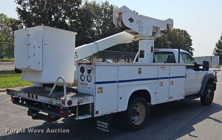 image for item DK1101 2011 Ford F550 Super Duty XL  bucket truck
