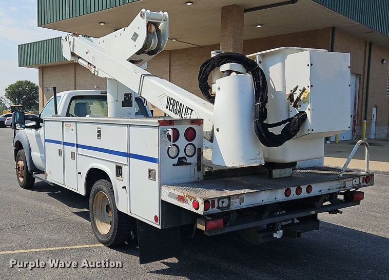 image for item DK1101 2011 Ford F550 Super Duty XL  bucket truck