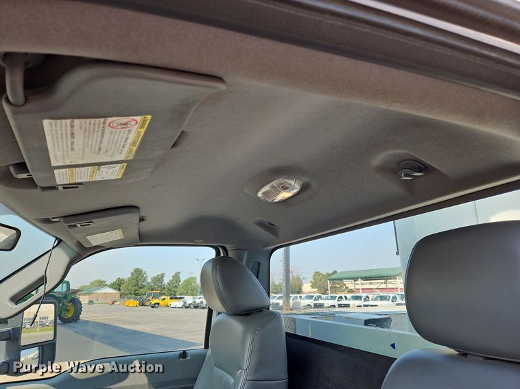 image for item DK1101 2011 Ford F550 Super Duty XL  bucket truck